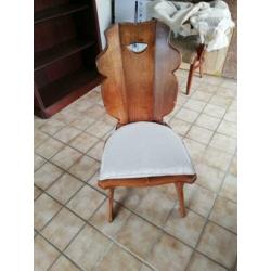 Gratis robuste masief eiken tafel en 6 stoelen