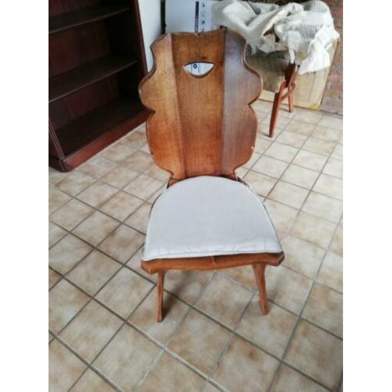 Gratis robuste masief eiken tafel en 6 stoelen