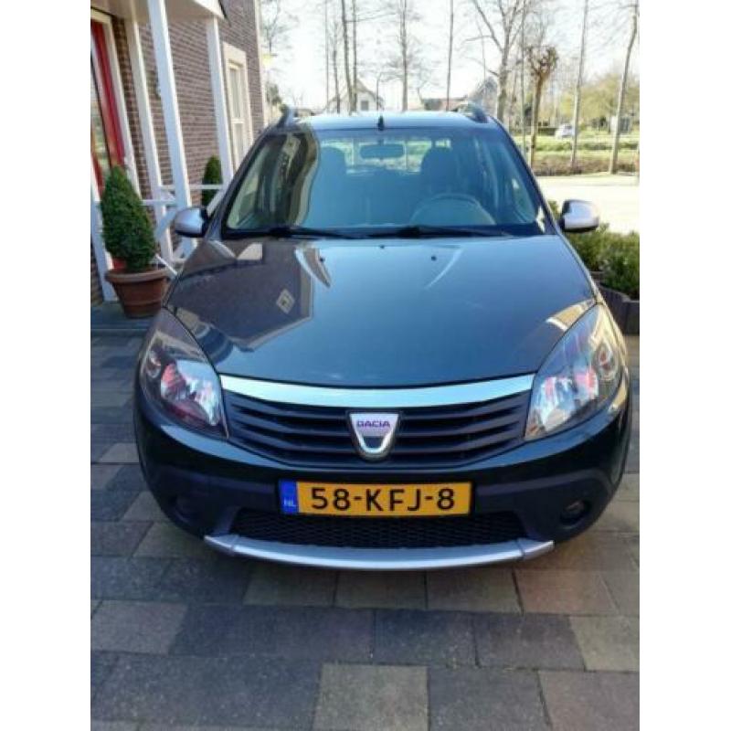 Dacia Sandero 1.6 MPI 90 2009 Grijs