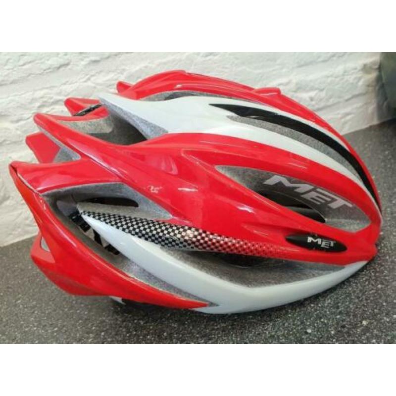 MET ESTRO fietshelm mt.M 54-57cm