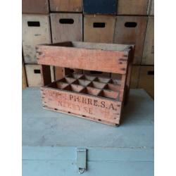 Brocante oude flessenkratten div op voorraad nu €15