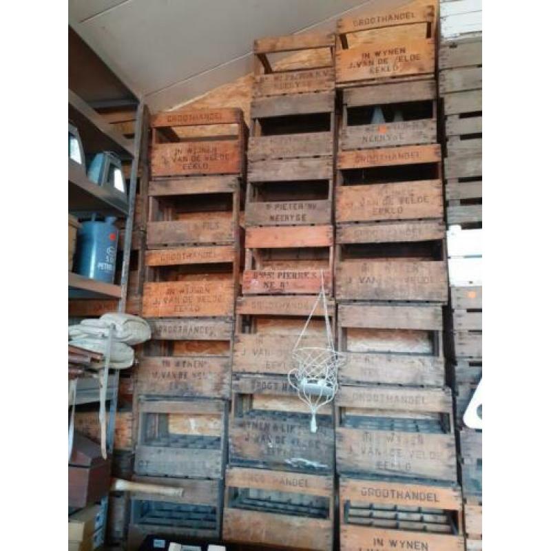 Brocante oude flessenkratten div op voorraad nu €15