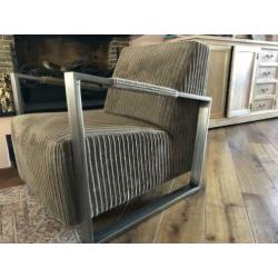 Relax fauteuil met slede in perfecte staat
