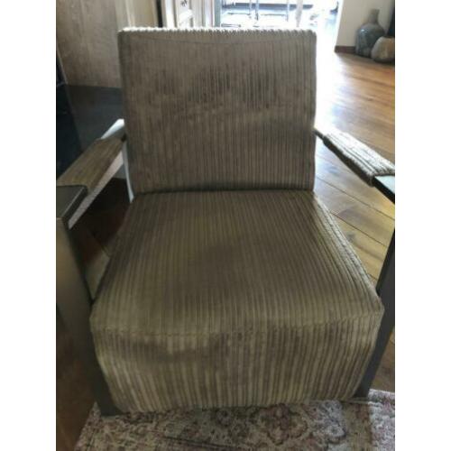 Relax fauteuil met slede in perfecte staat