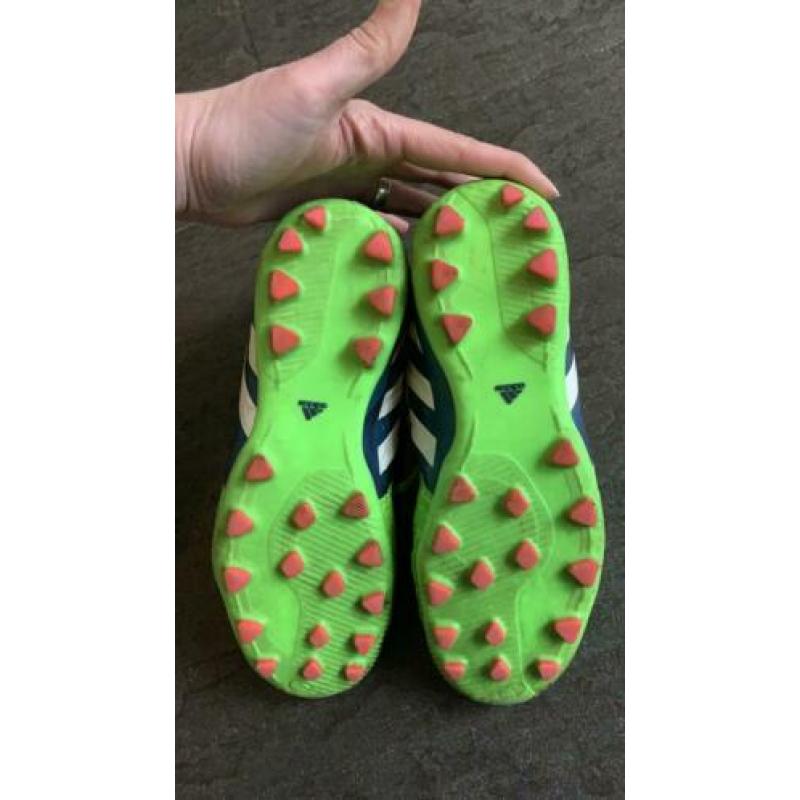 Voetbalschoenen Adidas maat 37,5