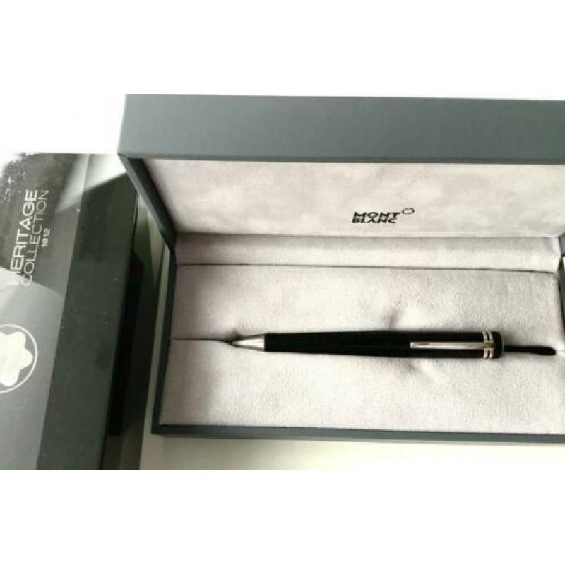 Montblanc Heritage 1912 Collection Capless Rollerball