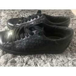 Micheal Kors sneakers