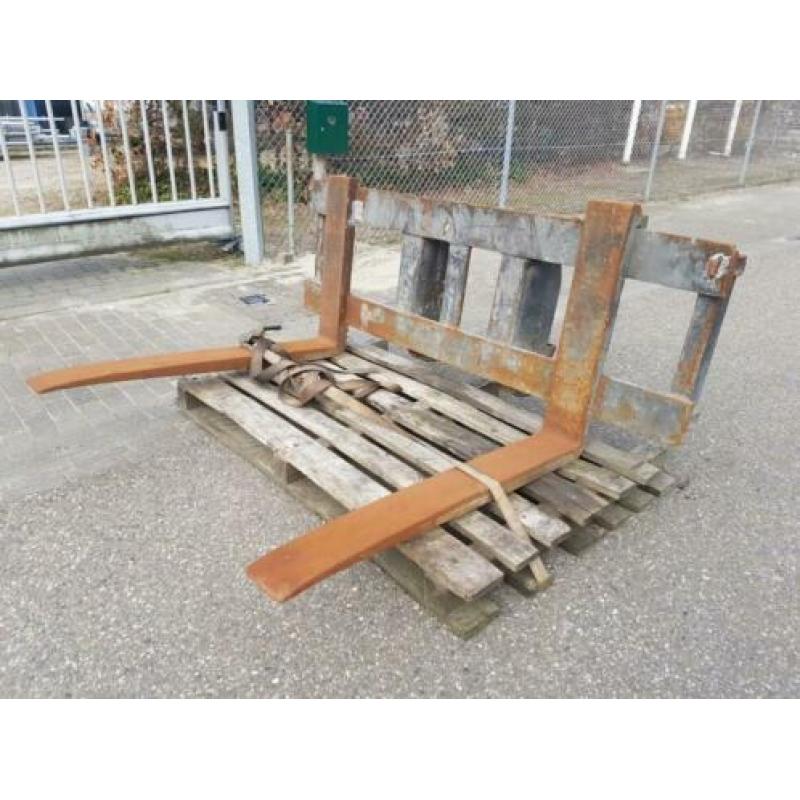 Caterpillar vorkenbord 1200 mm