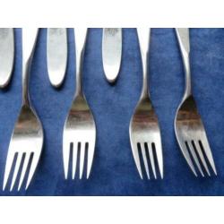 WMF Edinburgh Cromargan dinercouverts Lijkt sterk op LAUFFE