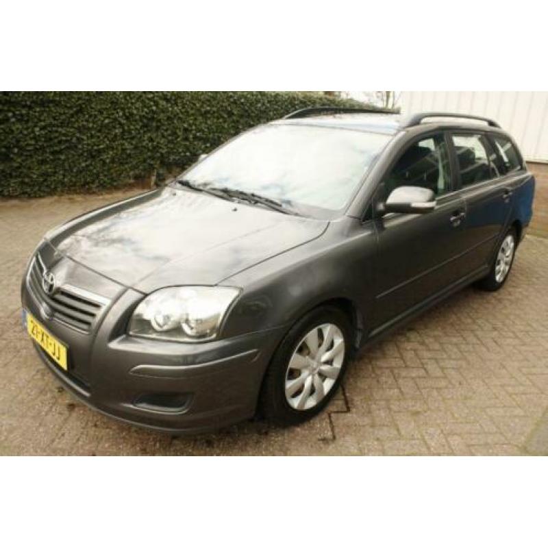Toyota Avensis 1.8VVT-I 130PK TERRA (bj 2007)