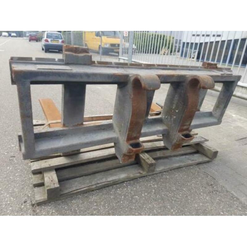 Caterpillar vorkenbord 1200 mm
