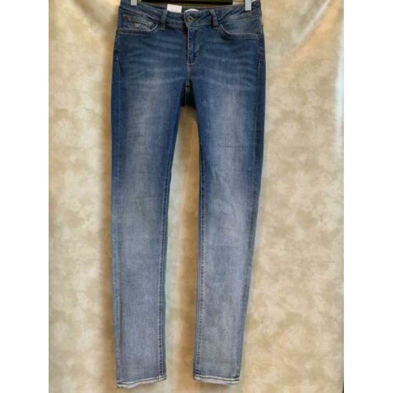 Super gave Purewhite skinny jeans (Maat 31)