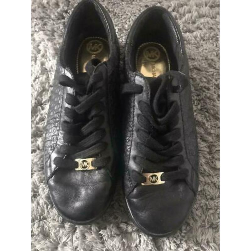 Micheal Kors sneakers
