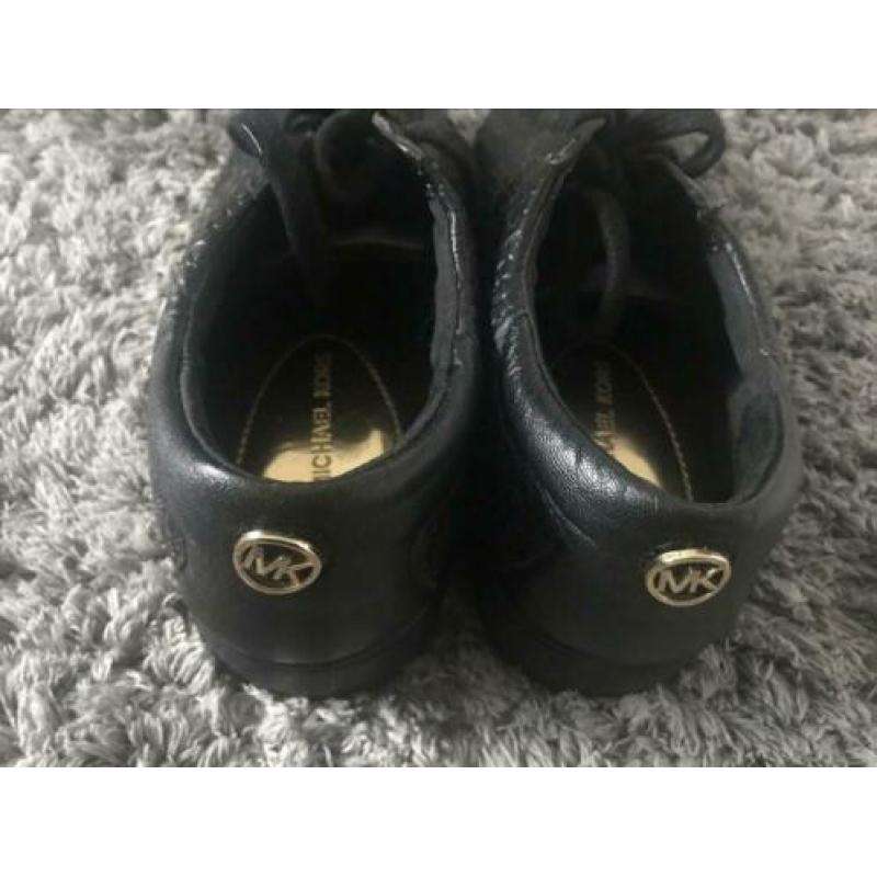 Micheal Kors sneakers