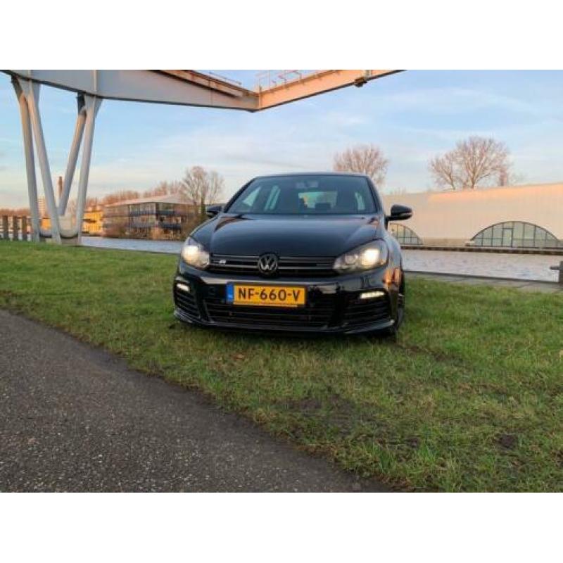 Golf 6 R20 5D 4MOTION *DSG*Bearlock*395PK*527NM*BJ 2011*Navi