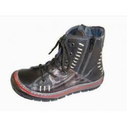Nieuwe Redzz Tim stoere schoen zwart met rode accenten