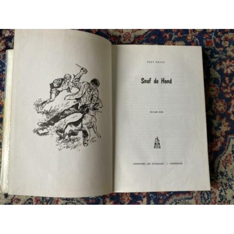 5 Boeken Snuf Piet Prins Snuf de Hond met Stofomslag Snuf