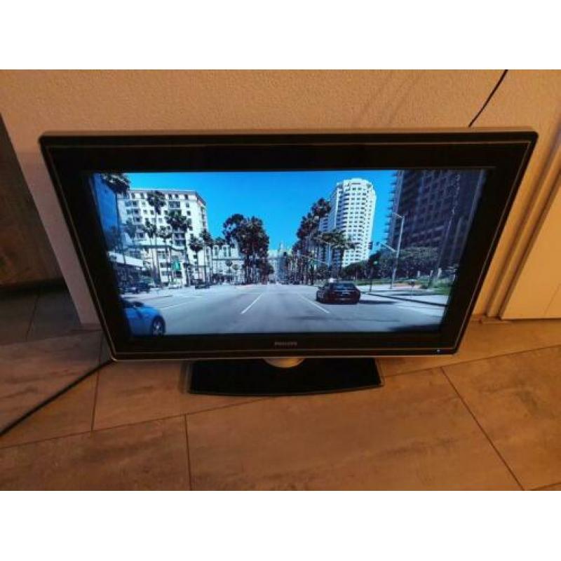 Philips lcd ambilight tv 32pfl9632 32 inch