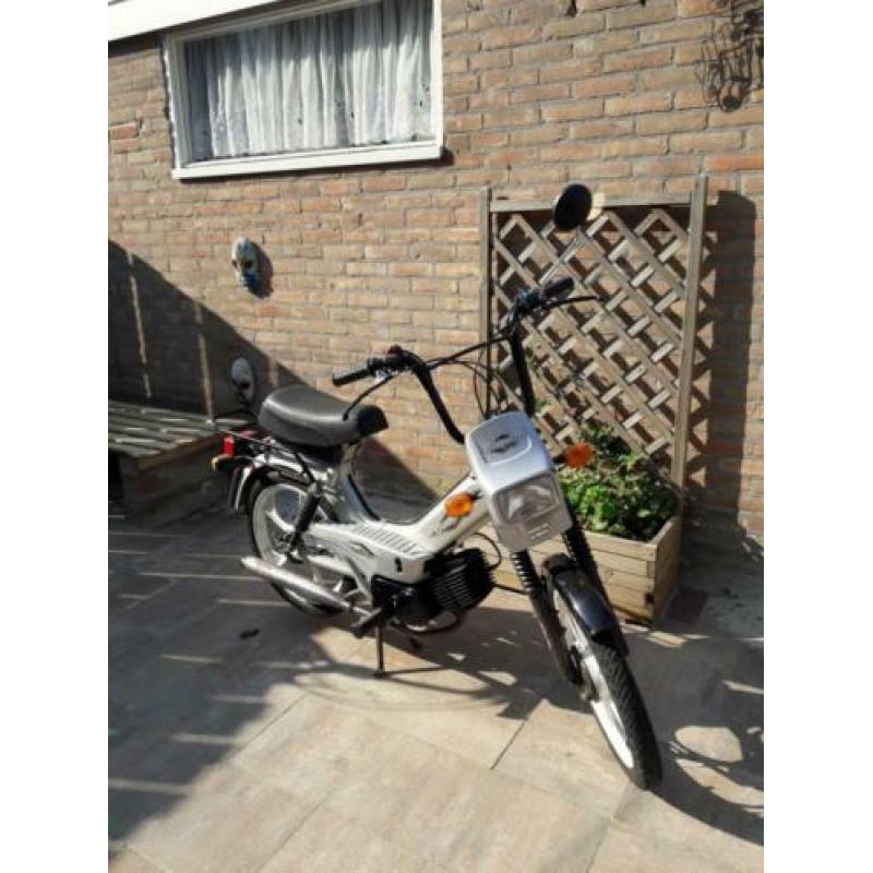 Tomos Quadro snorfiets zilvergrijs 2006.
