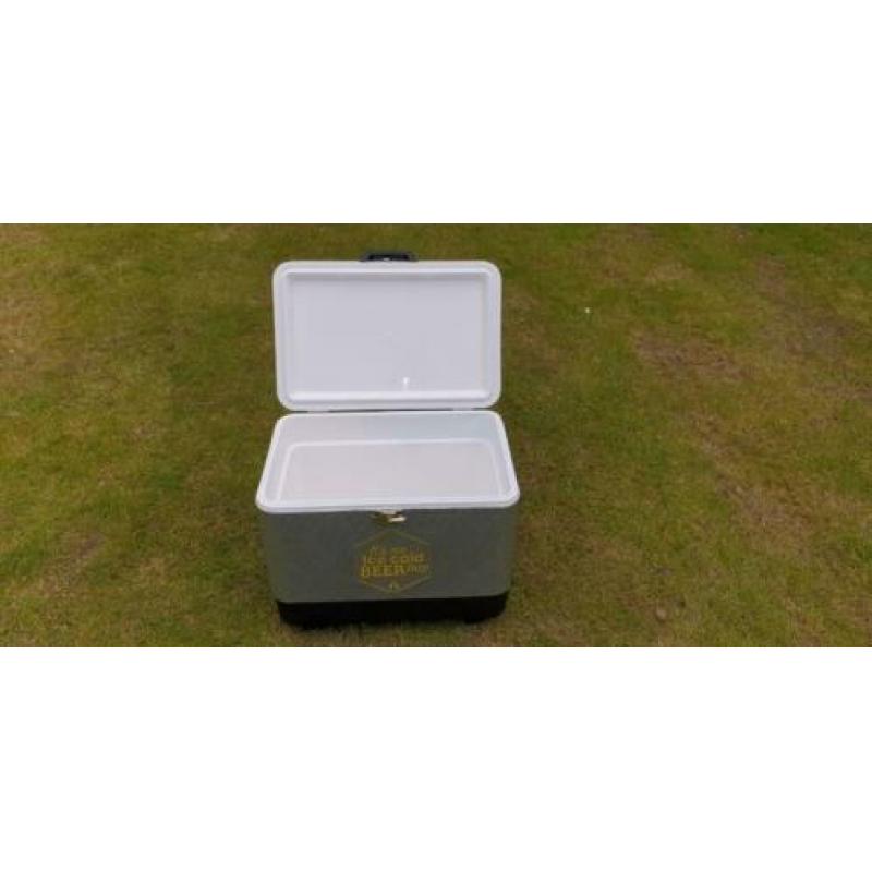 Luxe koelbox 40L - met wielen (nieuw in doos)