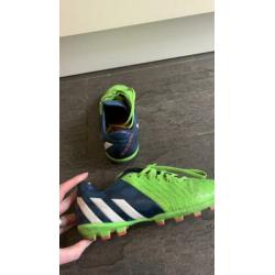 Voetbalschoenen Adidas maat 37,5