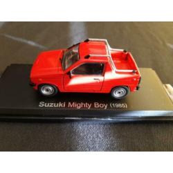 Suzuki Alto Mighty Boy 1985 rood - UNIEK !!!