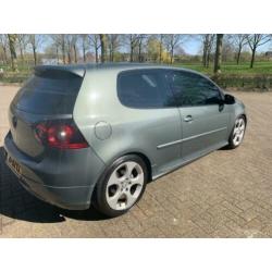 Volkswagen Golf 5 1.9 TDI 130pk 3D 2004 xenon nieuwe apk