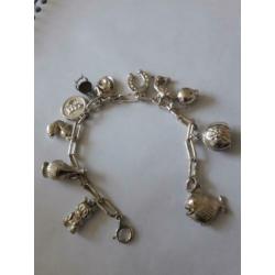 Zilveren bedelarmband
