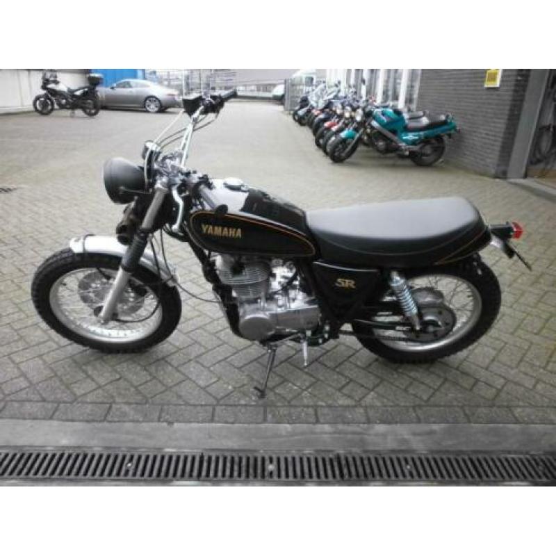 Yamaha SR 400 (bj 2017)
