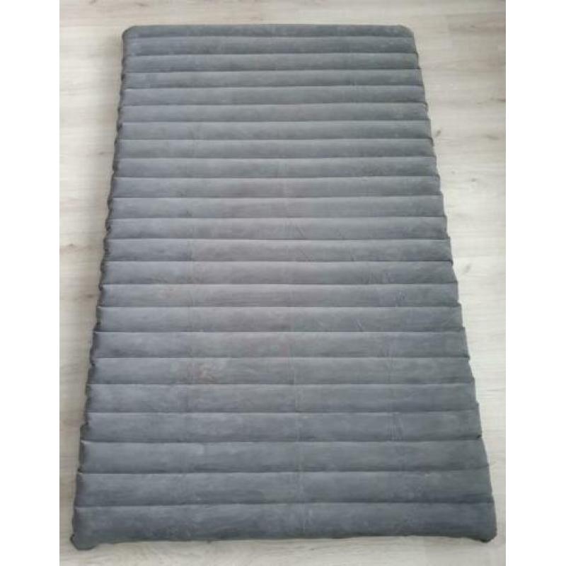 Luchtbed Decathlon 140x200 cm