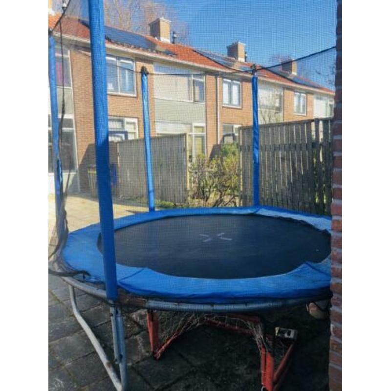 Trampoline