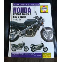 Honda 650 V- Twins technisch handboek ( Engels )