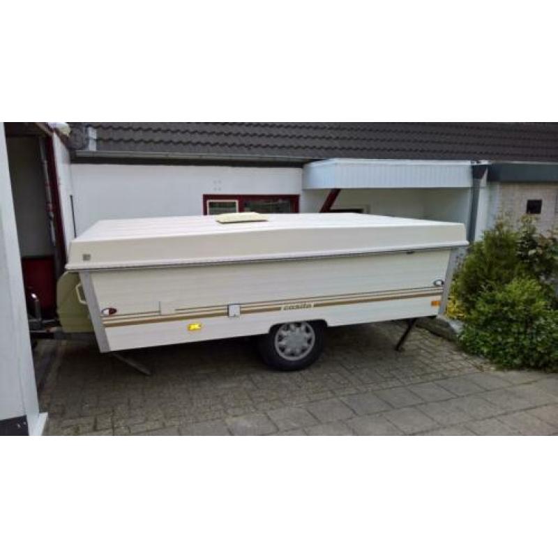 Casita vouw- klapcaravan met vaste wanden, vakantieklaar 3p.