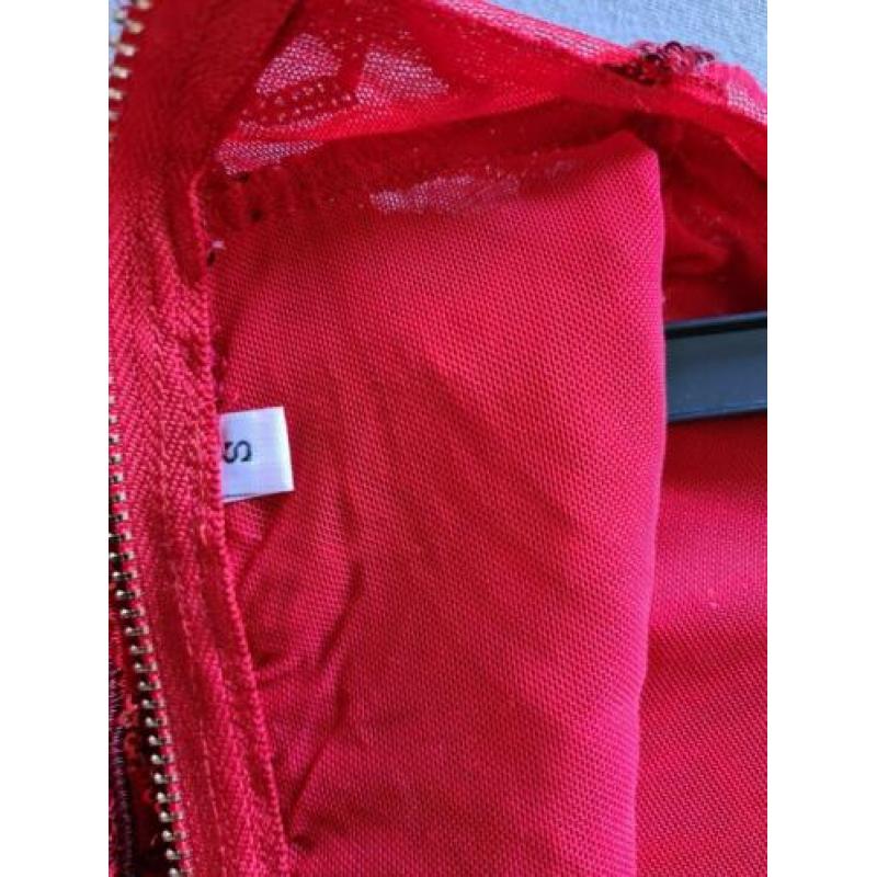 rode pailletten jurk maat S