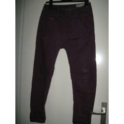 Diesel paarse Fayza relaxed boyfriend low waist, smalle pijp
