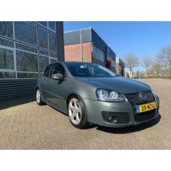 Volkswagen Golf 5 1.9 TDI 130pk 3D 2004 xenon nieuwe apk