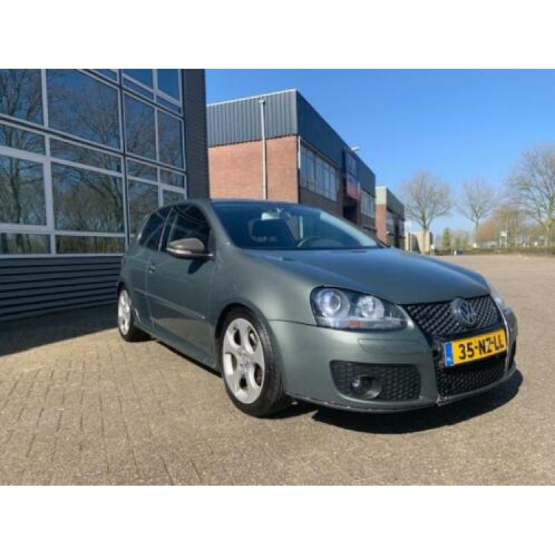 Volkswagen Golf 5 1.9 TDI 130pk 3D 2004 xenon nieuwe apk