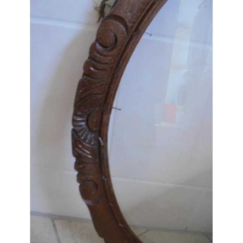Antieke grote ovale houten lijst met glas, fotolijst