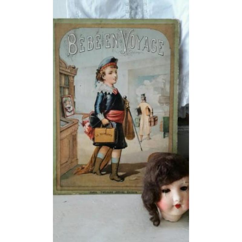 Antiek boek Bebe en Voyage....leuk bij antieke poppen!
