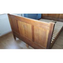 Antiek Jugendstill eiken bed, 130 x 200 m.