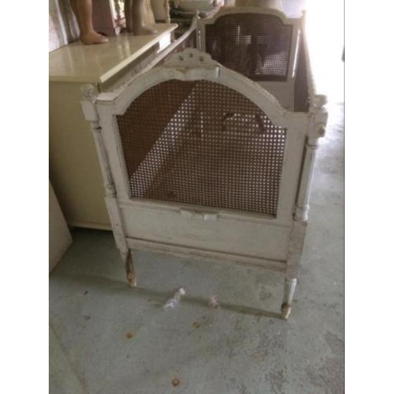 Brocante oud kinderledikant