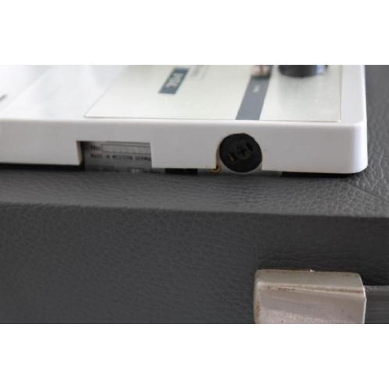 Uher 704 bandrecorder met banden