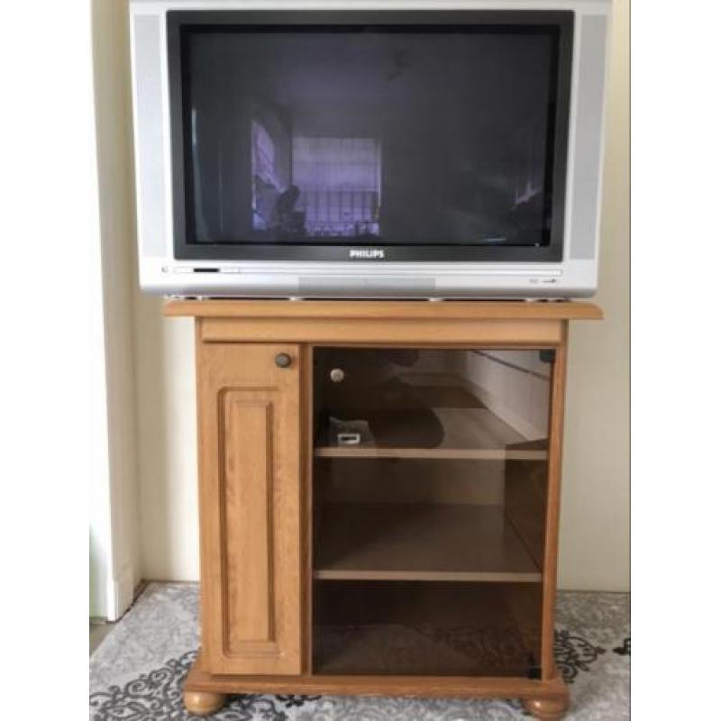 Te koop 32 inch Philips Matchline tv + tv meubel