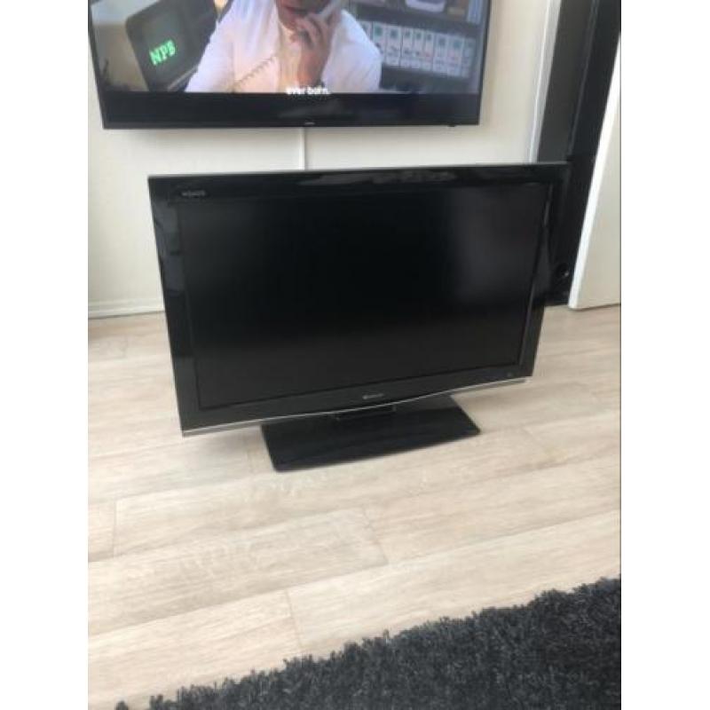 Sharp Flatscreen tv 94cm groot! Full HD 1080p 37inch