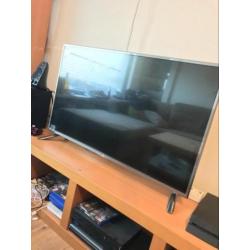 LG 42 Gaming + Smart TV (400hz)