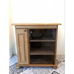 Te koop 32 inch Philips Matchline tv + tv meubel
