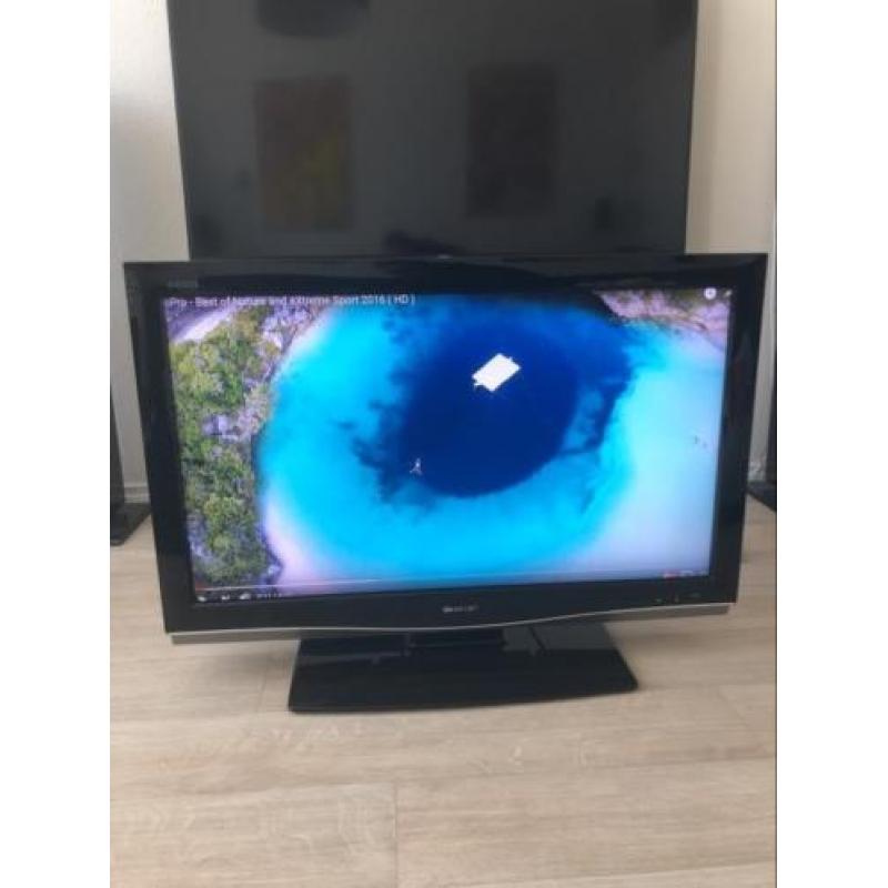 Sharp Flatscreen tv 94cm groot! Full HD 1080p 37inch