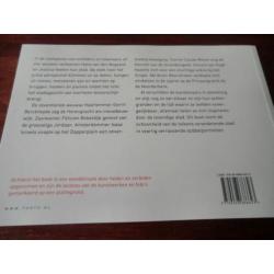 twee boeken - Amsterdam - hetzelfde maar anders