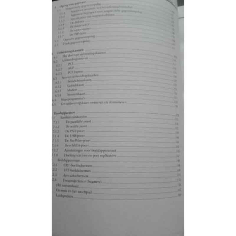 Sleutelboek Computerhardware