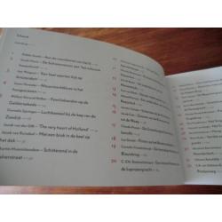 twee boeken - Amsterdam - hetzelfde maar anders